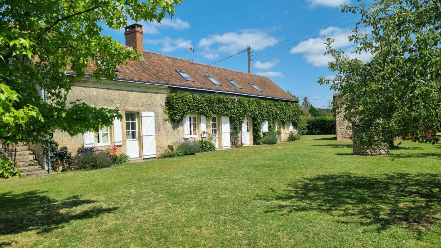 Longère Bazouges Cre Sur Loir 8 pièce(s) 171 m2