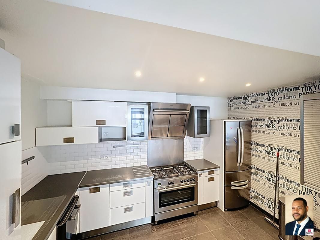 Maison de ville 70m² avec potentiel d'agrandissement - Les Lilas / Métro à 500m