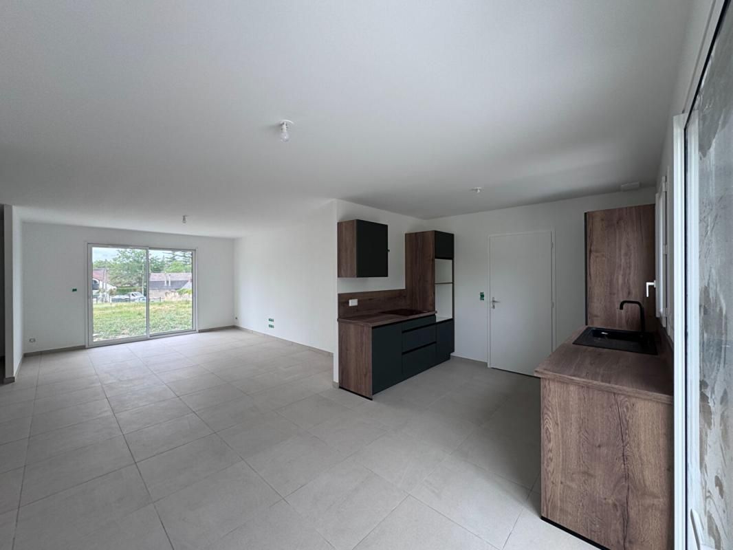 COULANGES-LES-NEVERS Maison Coulanges Les Nevers 4 pièce(s) 112 m2 2