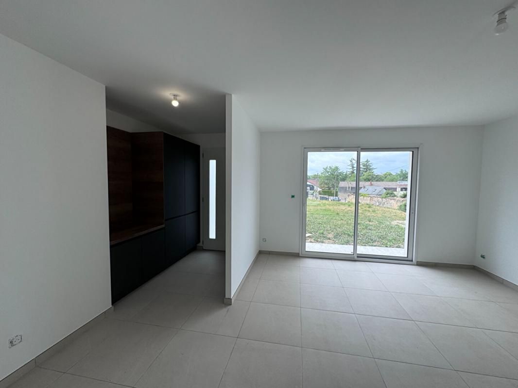 COULANGES-LES-NEVERS Maison Coulanges Les Nevers 4 pièce(s) 112 m2 3