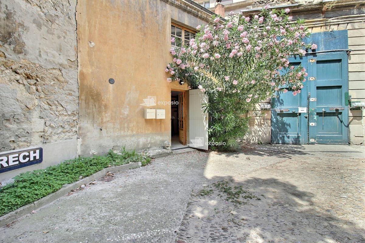 AVIGNON Appartement Avignon intra muros 2 pièces 26 m² 2