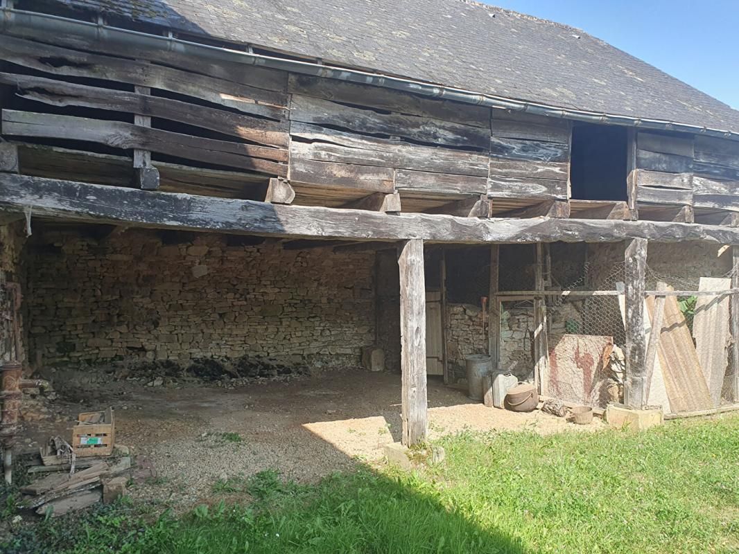 SAINTE-ORSE Corps de Ferme avec grange Ste ORSE 3