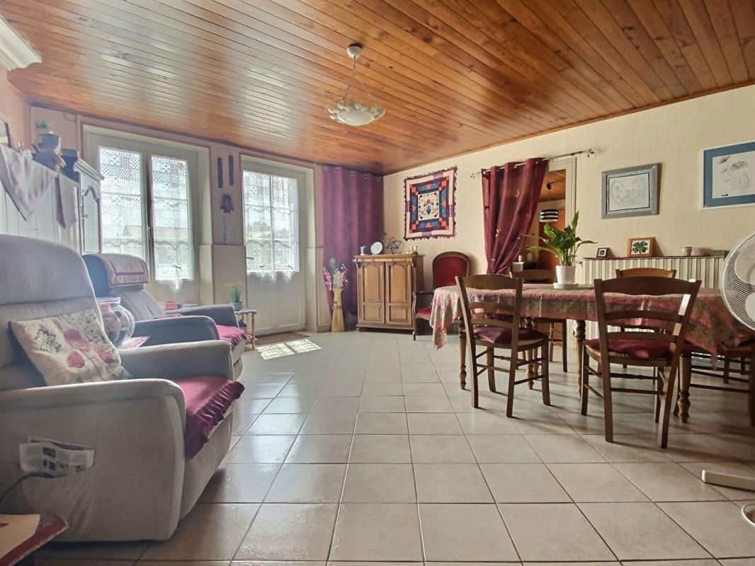 Maison Prahecq 6 pièce(s) 135 m2