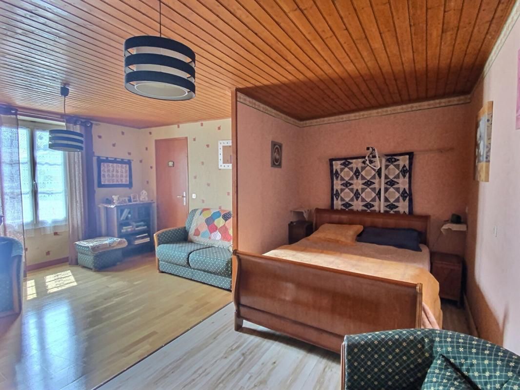 PRAHECQ Maison Prahecq 6 pièce(s) 135 m2 4