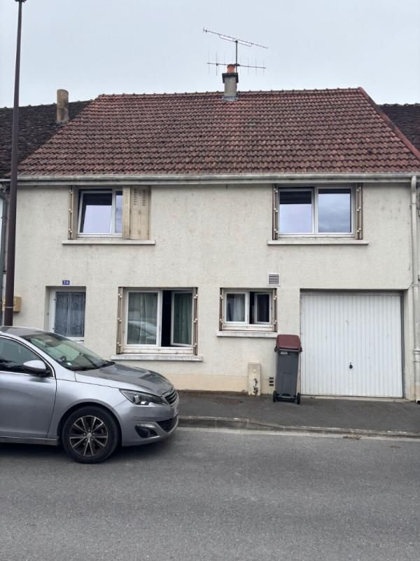 ARCIS-SUR-AUBE Maison Arcis Sur Aube 7 pièce(s) 124 m2 1