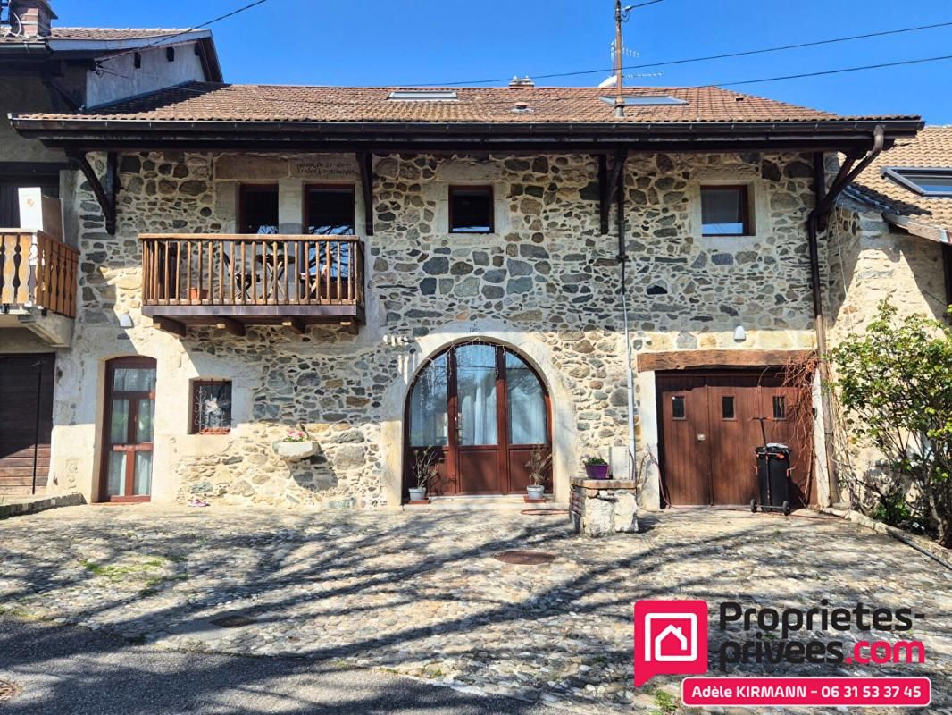 CHEVRIER Maison de village en pierre 211m2- Chevrier (74520) - 560'000 1