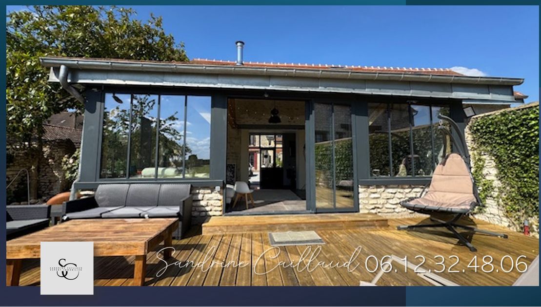 VILLIERS-EN-DESOEUVRE 3MN BRÉVAL - Maison type Grange d'Architecte - 2 chambres - véranda - cave - terrain environ 804m² - 250000 Euros HAI 1