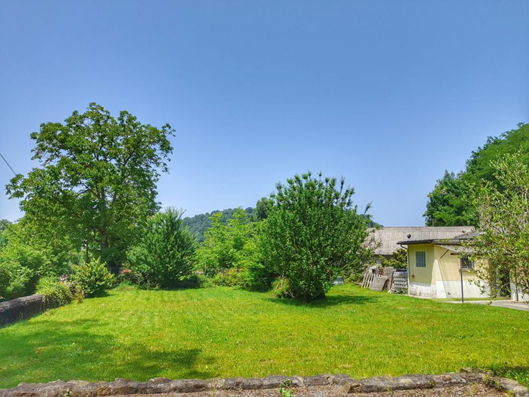 MONTAUT Maison de 111 m² avec dépendances et jardin attenant 3