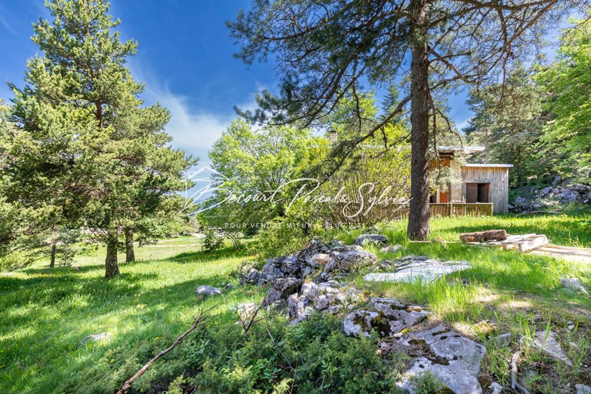 BEAUMONT-DU-VENTOUX Opportunité rare: Chalet 84,83 m² Beaumont du Ventoux (84) 189000 4