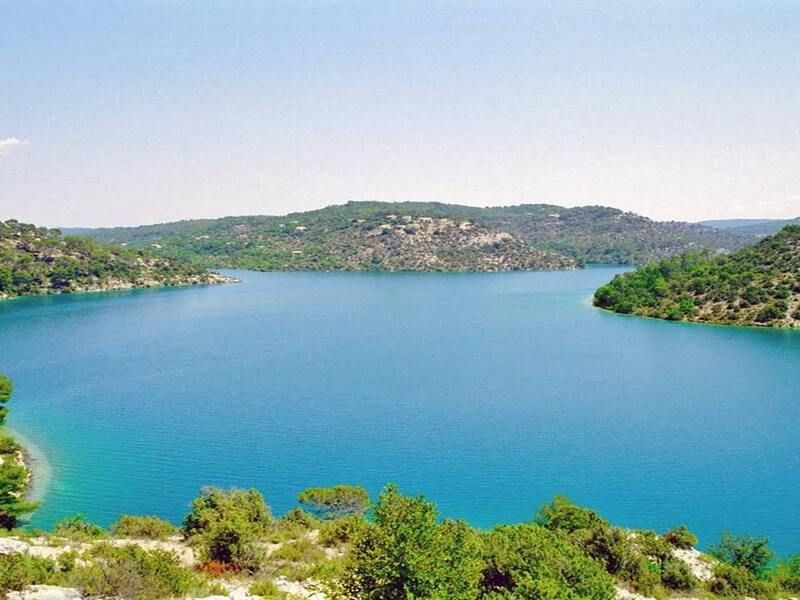 ESPARRON-DE-VERDON À vendre Domaine de 16 Hectares Ancien Camping Dans les Gorges du Verdon 3