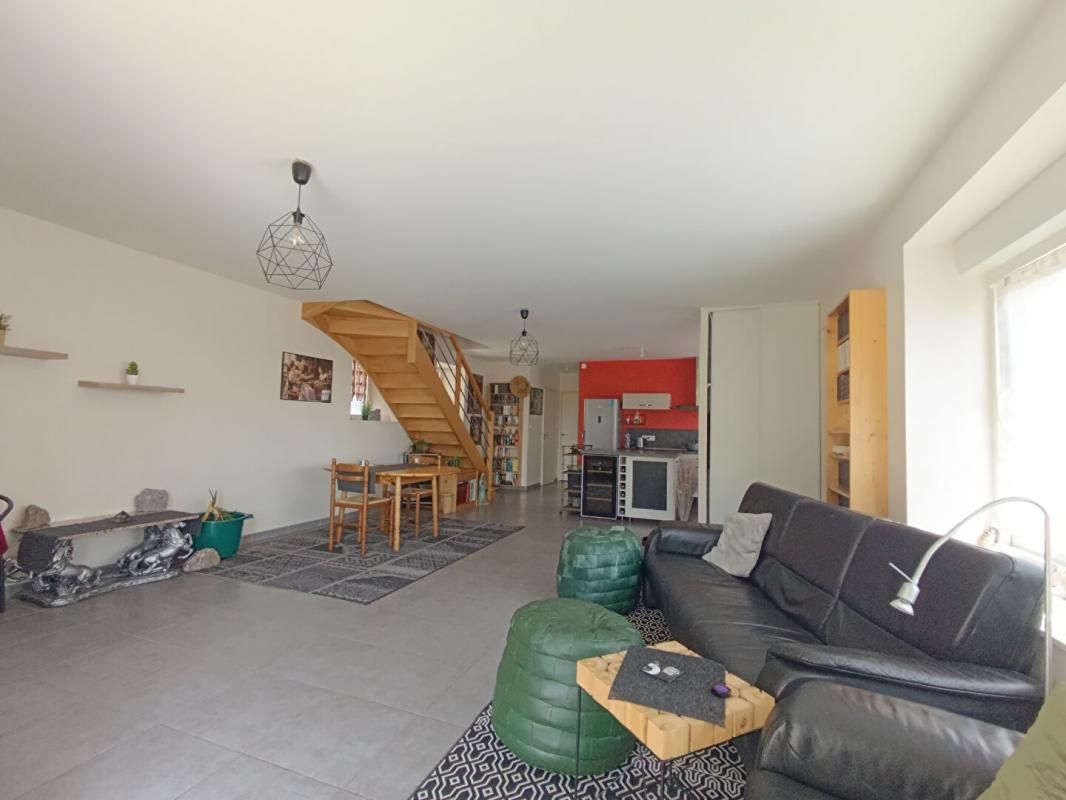 NEULLIAC Maison Neulliac 6 pièce(s) 134 m2 3
