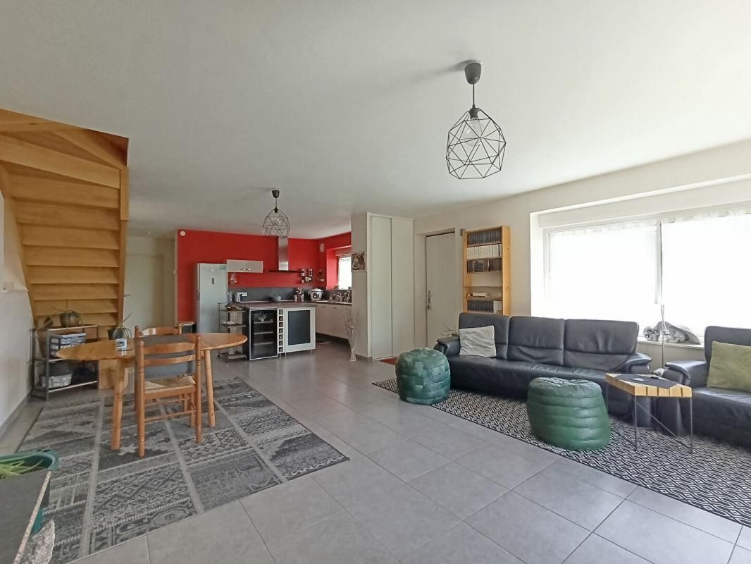 NEULLIAC Maison Neulliac 6 pièce(s) 134 m2 4