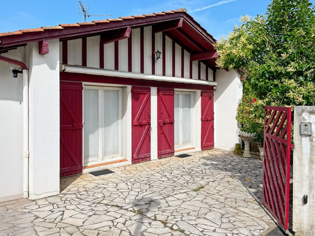 Maison Ciboure - plain pied - 4 pièce(s) 98 m2