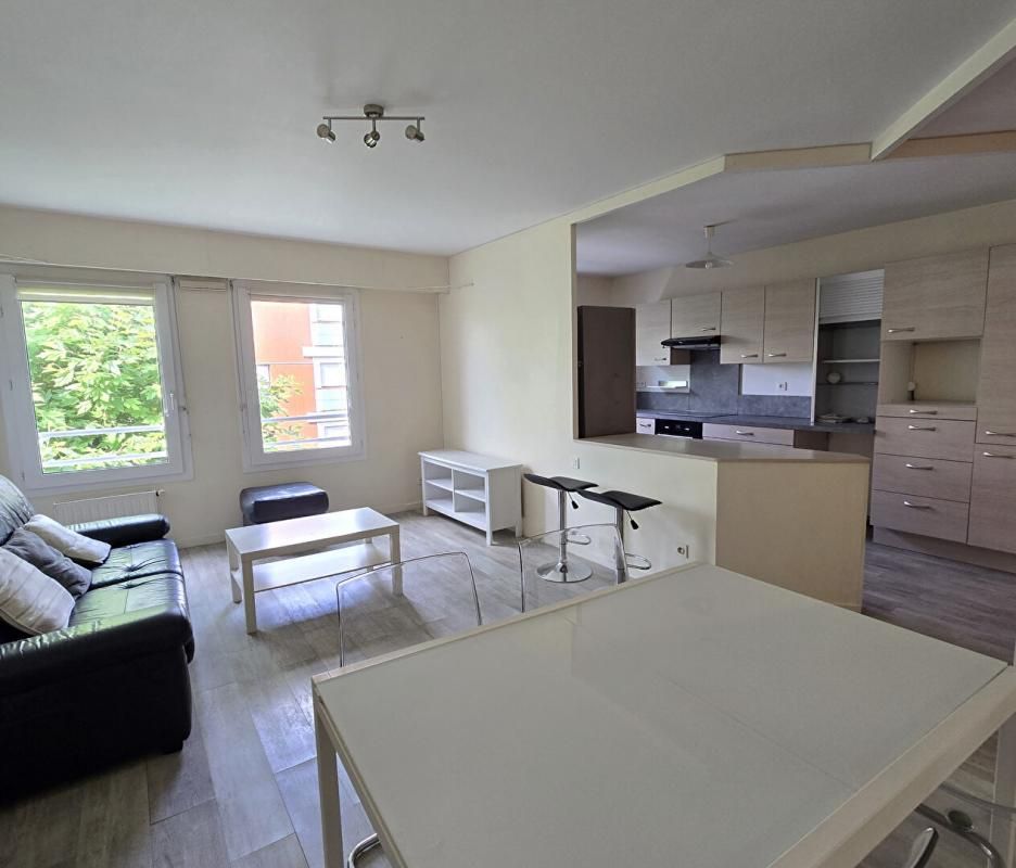 NANTES DERNIER ETAGE - DUPLEX 4 PIECES - RENTABILITE 7% 3