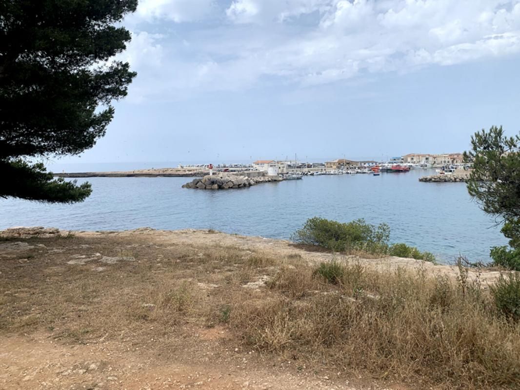 MARTIGUES Terrain constructible Carro 2