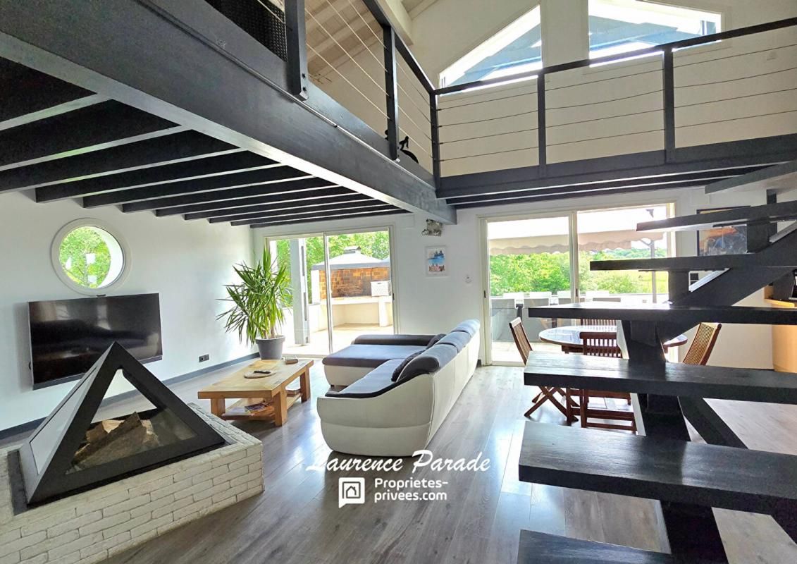 CREON Maison avec sous sol annexe piscine parc 4