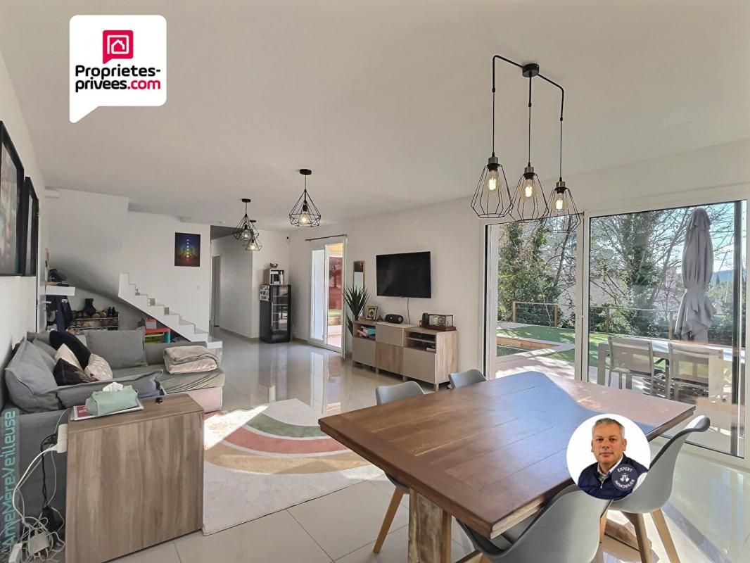 DRAGUIGNAN MAISON 5 Pièces - Piscine 2