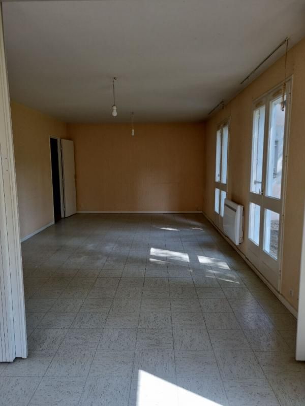 GIEN Maison 5 PIECES AVEC 3 OU 4 CHAMBRES 4