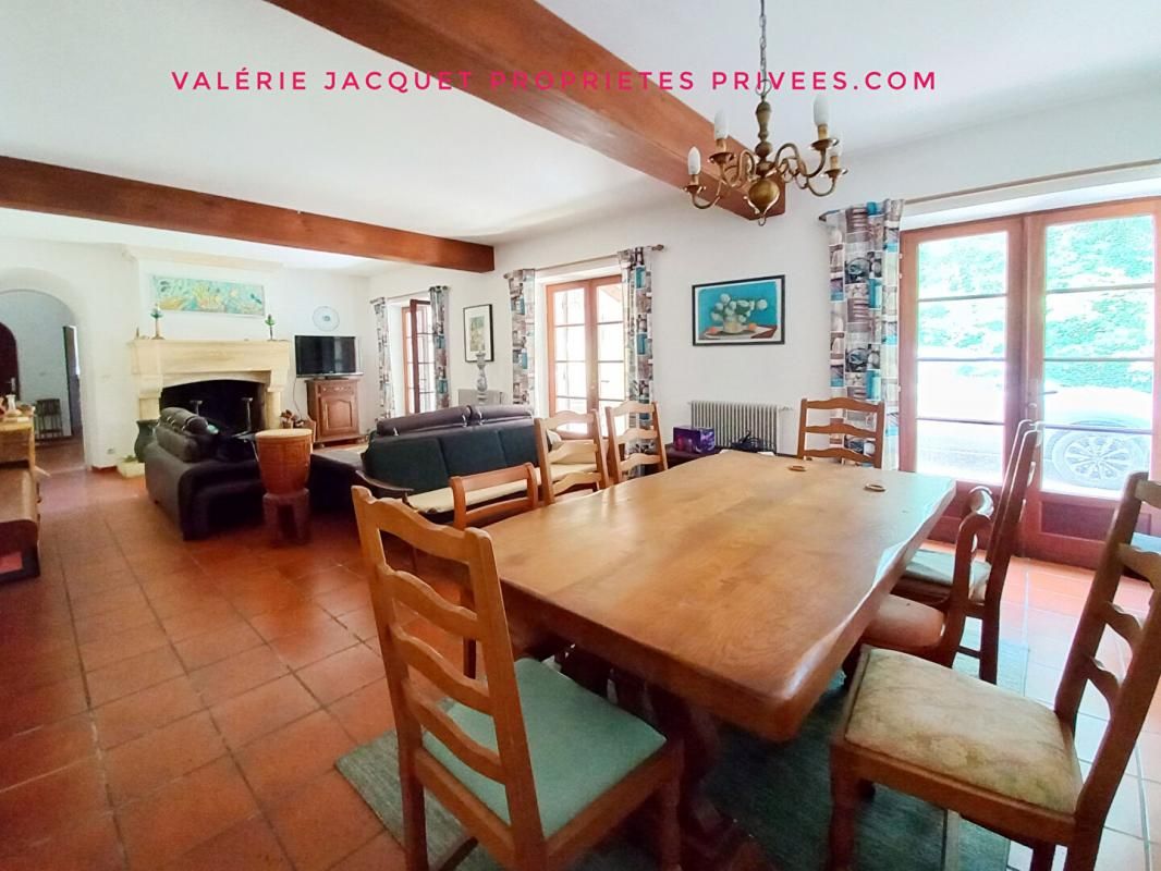 Maison 10 km sud de Libourne