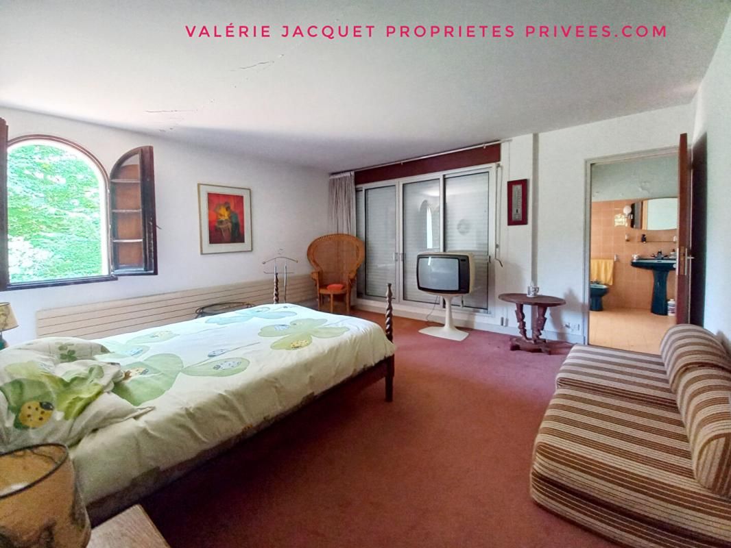 LIBOURNE Maison 10 km sud de Libourne 3