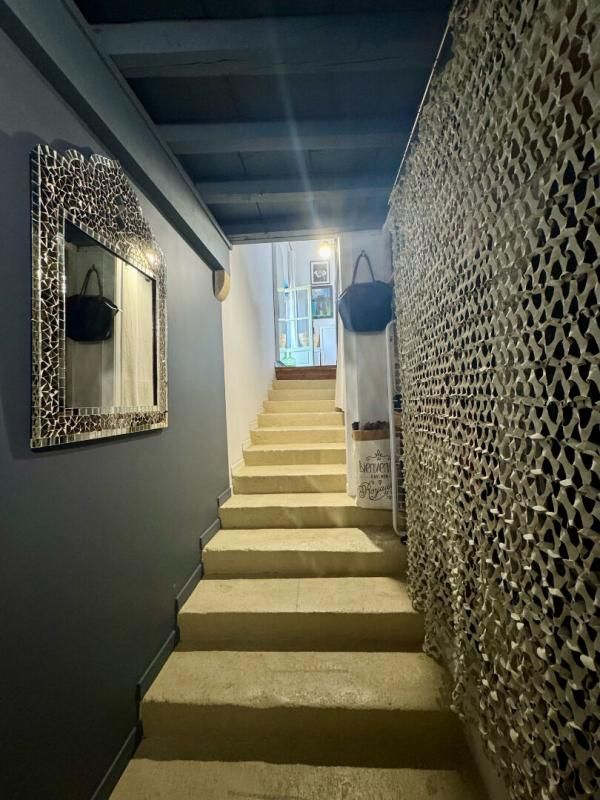 TARASCON Appartement Tarascon 2 pièce(s) 33 m2 4