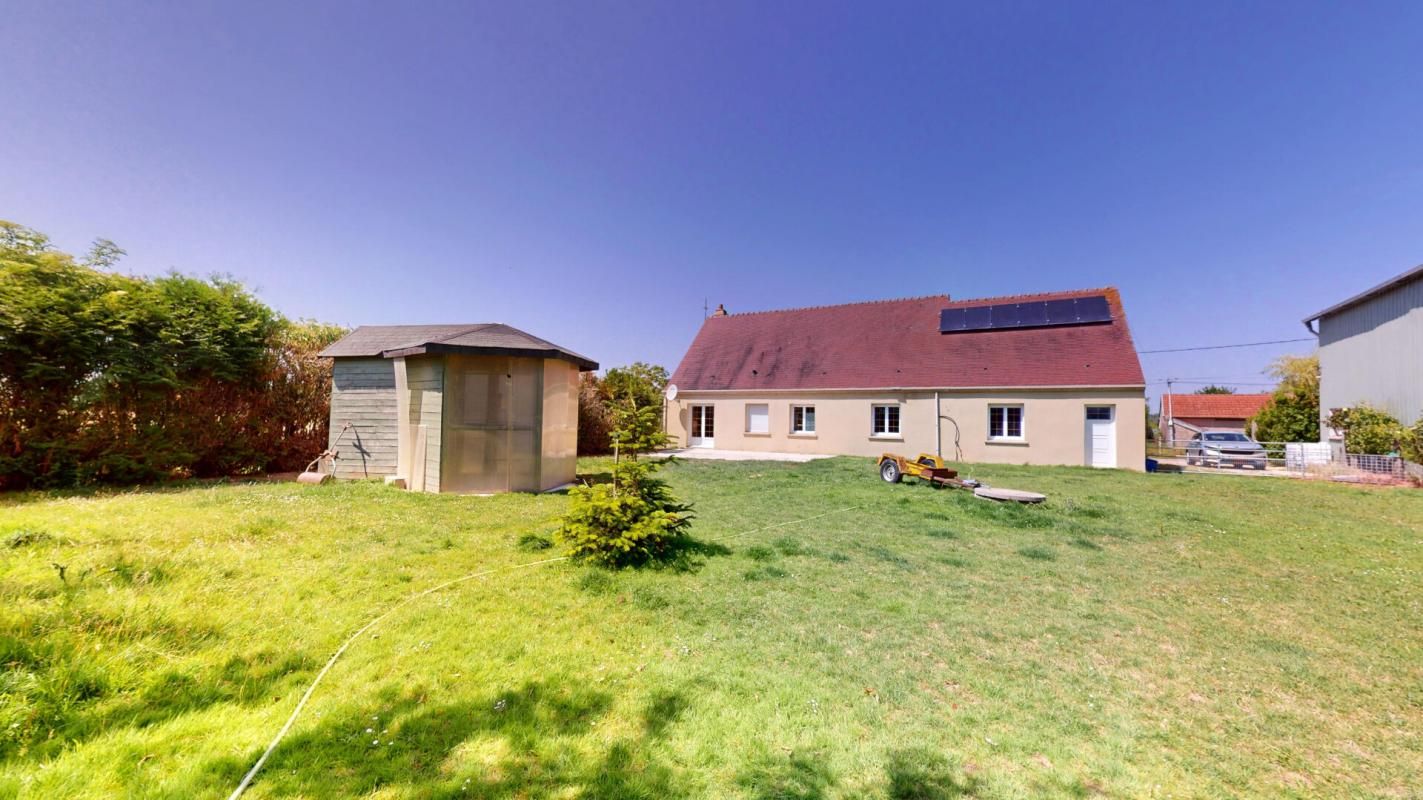 JOUY-LE-CHATEL MAISON PLEIN PIED 5 pièces + 2 HANGARS + BOX CHEVAUX 630 000 3