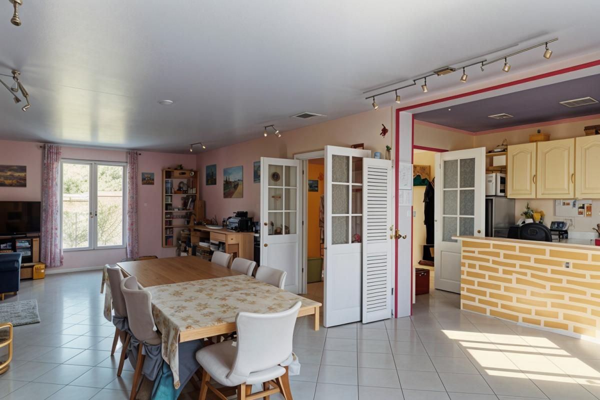 JOUY-LE-CHATEL MAISON PLEIN PIED 5 pièces + 2 HANGARS + BOX CHEVAUX 630 000 4
