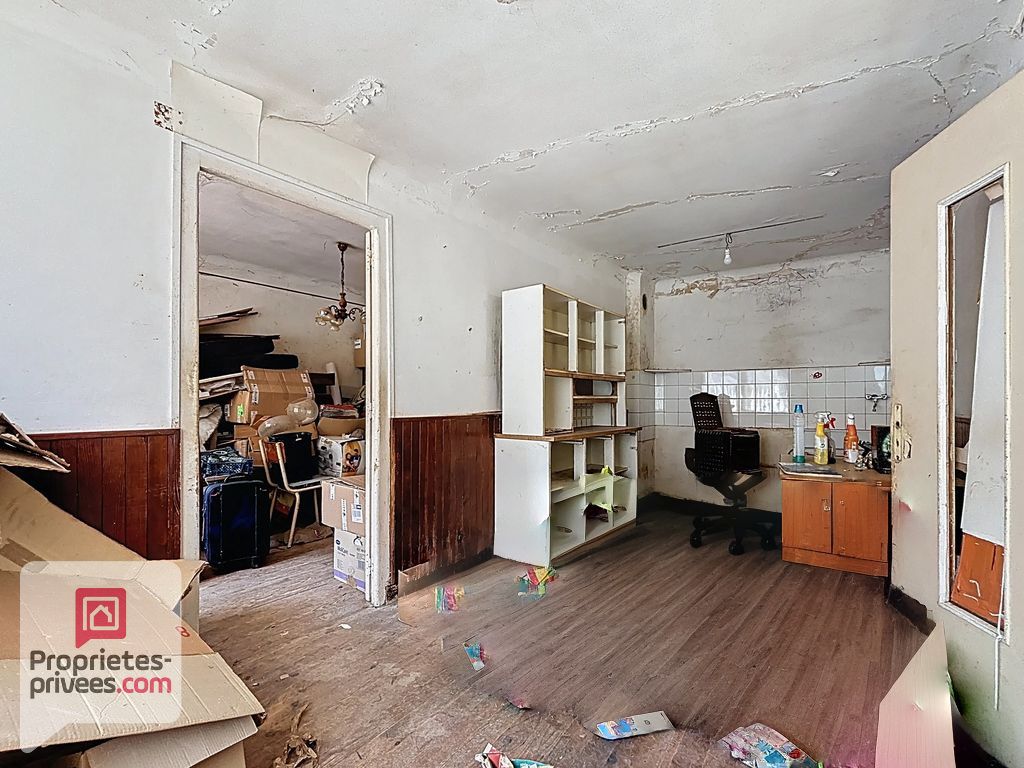 LAITRE-SOUS-AMANCE Maison à rénover Laitre Sous Amance 4 pièce(s) 95 m2 2