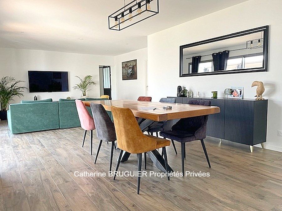 Maison de plain pied 2022, 3 chambres, bureau, 122 m2