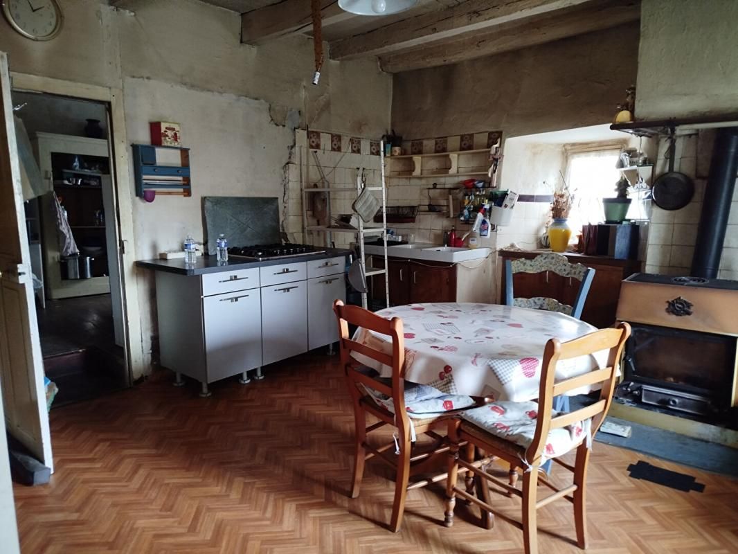 MONT LOZèRE ET GOULET Maison Mont Lozere Et Goulet maison 5 pièces avec grange garage et jardin 3