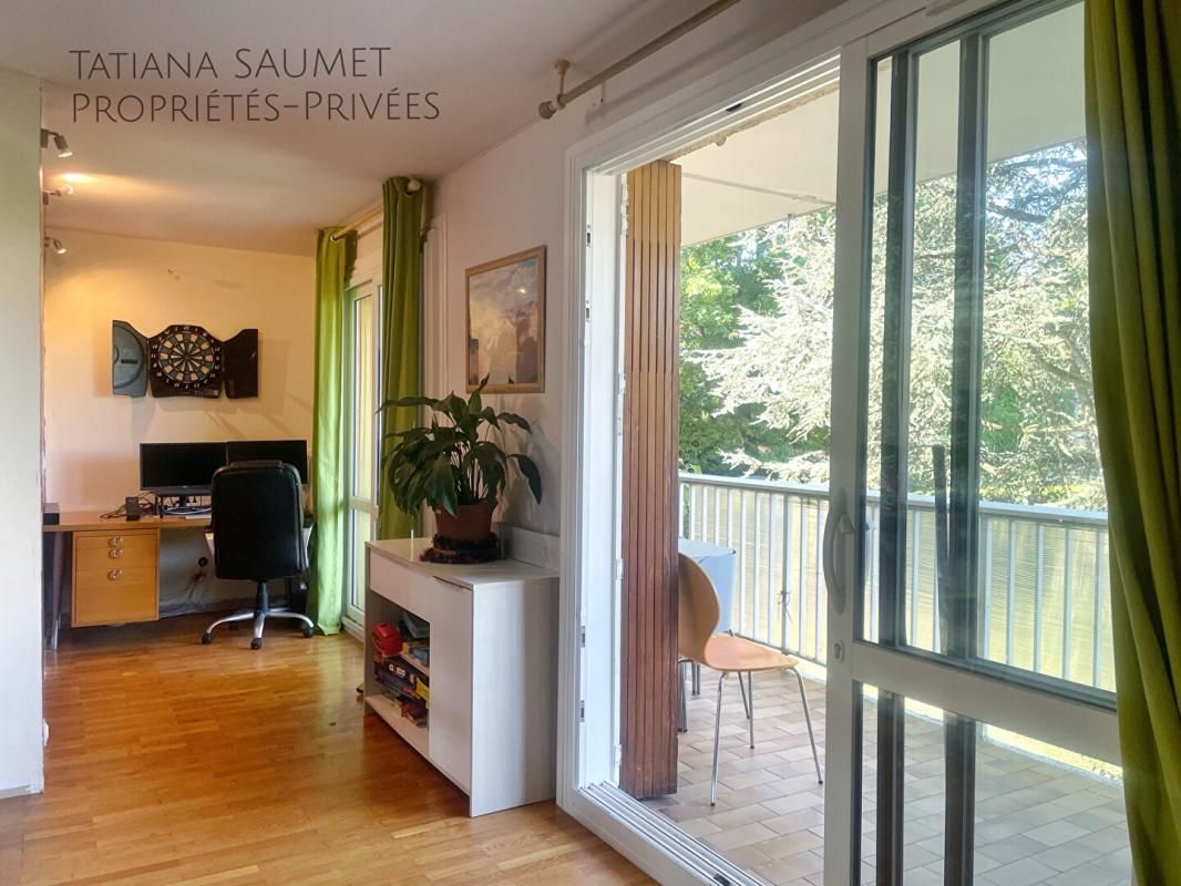 FONTAINES-SUR-SAONE Appartement Fontaines-sur-Saône 5 pièce(s) 104 m2 3
