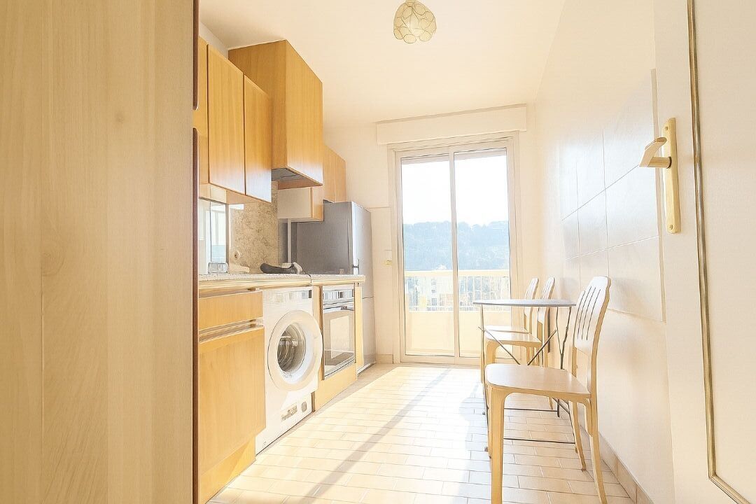 SAINT-LAURENT-DU-VAR Appartement Saint Laurent Du Var 2 pièce(s) 64.34 m2 3