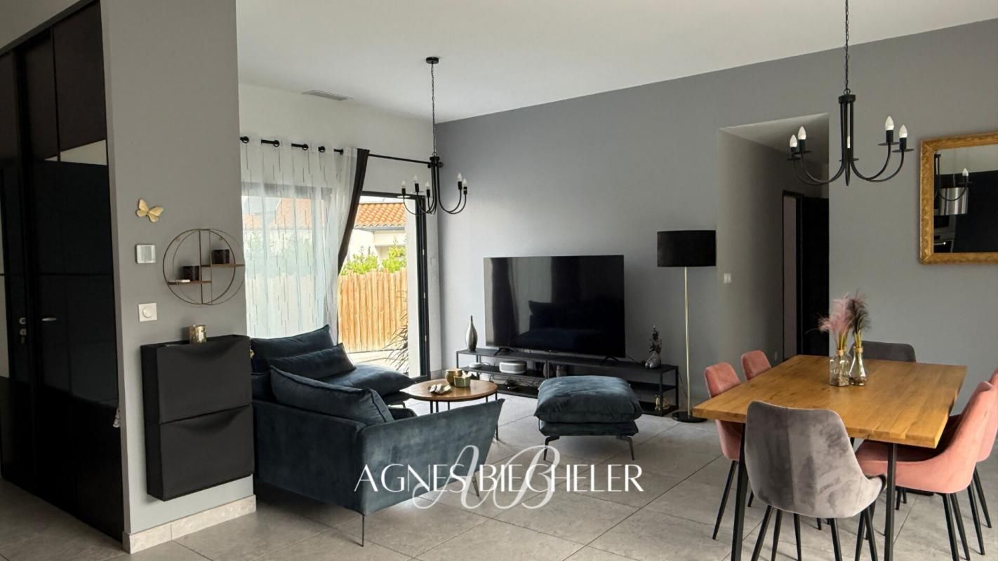 POLLESTRES Villa 5 pièce(s) 130 m2 4