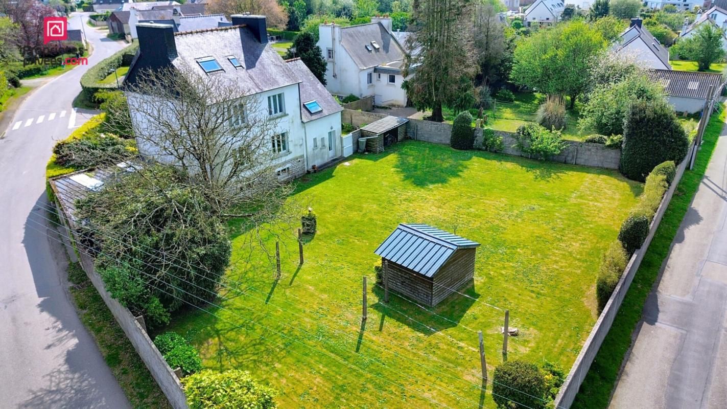 LANMEUR Maison à 5 mn de la mer 7 pièce(s) 160 m2 4