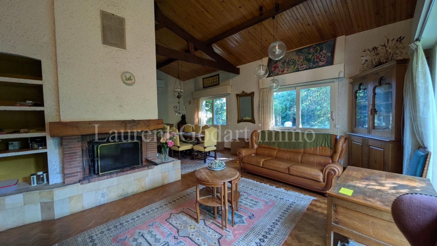 CESTAS Maison de 186m² avec 6 chambres et garage double 3