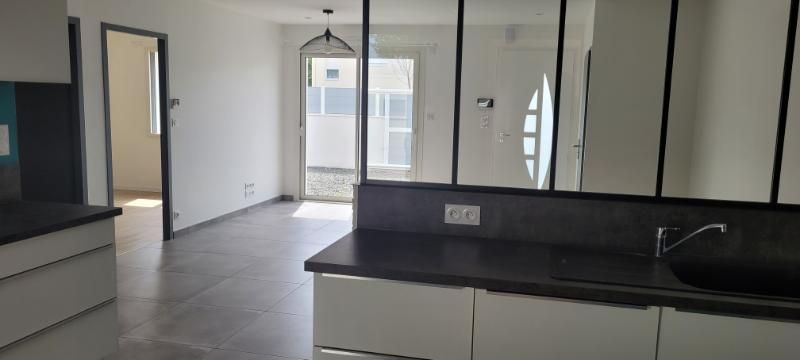 HAUTE-GOULAINE Très belle maison de qualité 5 pièces 89 m2 exposée sud-Ouest 4