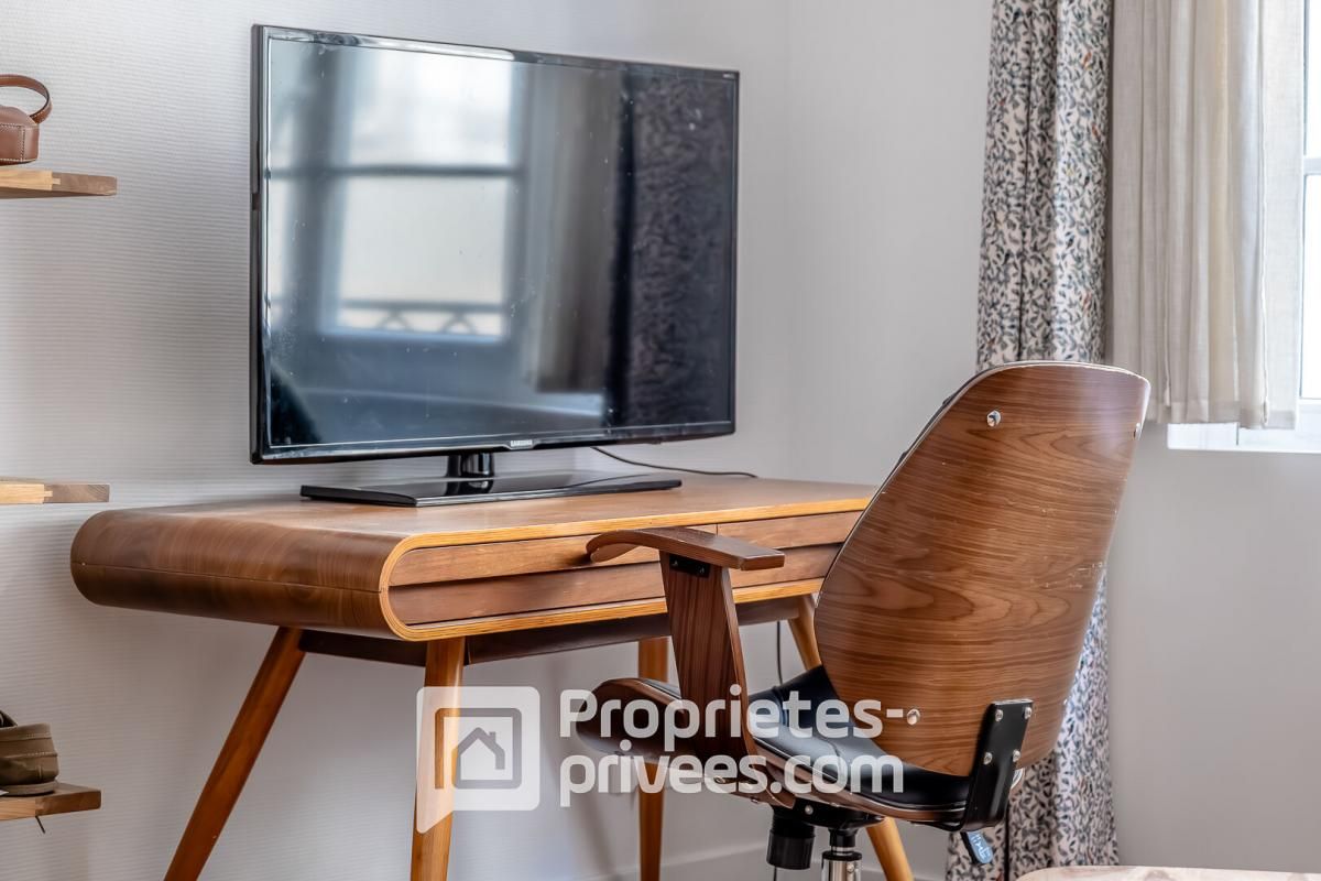 PARIS-18E-ARRONDISSEMENT Appartement 2 pièces -meublé et équipé - 29 m2- 75108 4