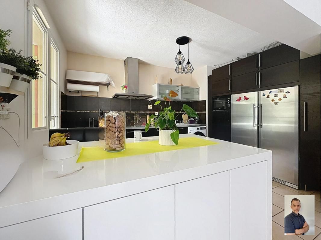 ROUGIERS Appartement 4 pièce(s) 79.93 m2 3