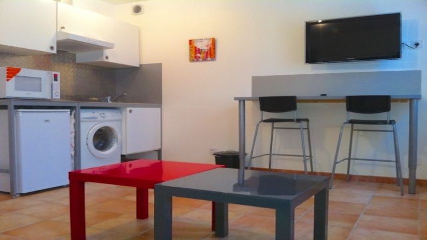 MARSEILLE-11E-ARRONDISSEMENT STUDIO DE 21 m2MEUBLÉ ET ÉQUIPÉ 13011 Marseille 1