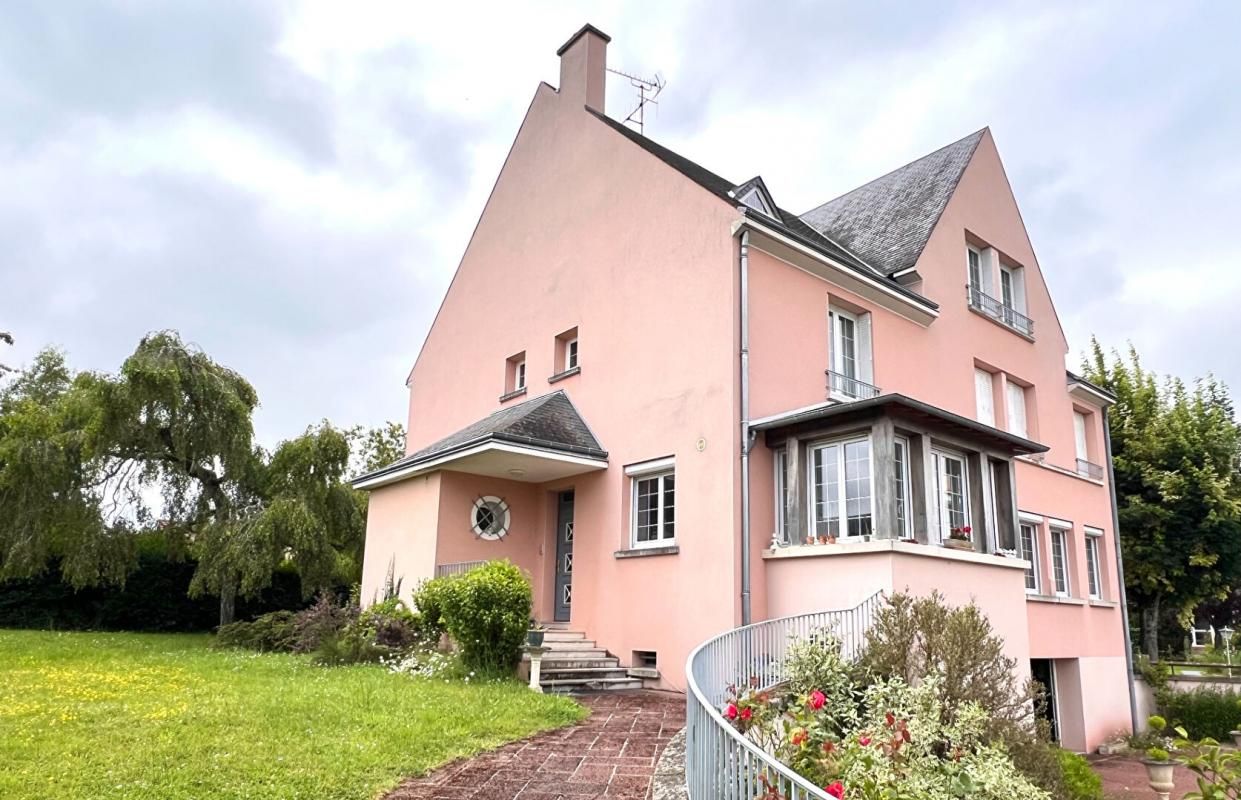 PROPRIETE / 3 LOGEMENTS SANS TRAVAUX