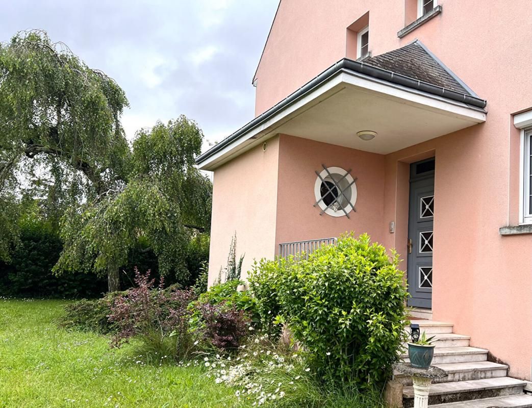 LA VILLE-AUX-CLERCS PROPRIETE / 3 LOGEMENTS SANS TRAVAUX 2