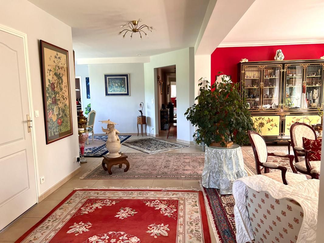 LA VILLE-AUX-CLERCS PROPRIETE / 3 LOGEMENTS SANS TRAVAUX 4