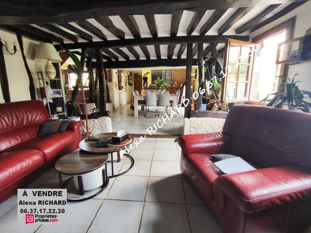 GROSLEY-SUR-RISLE Maison individuelle à vendre 5 chambres avec garage indépendant 3
