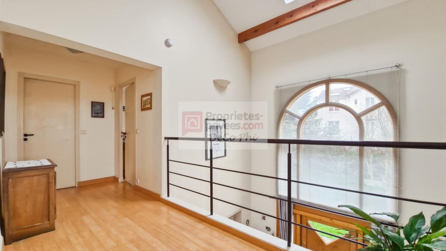 Maison calme 5 pièces 127 m2 Chaville DPE 'C'