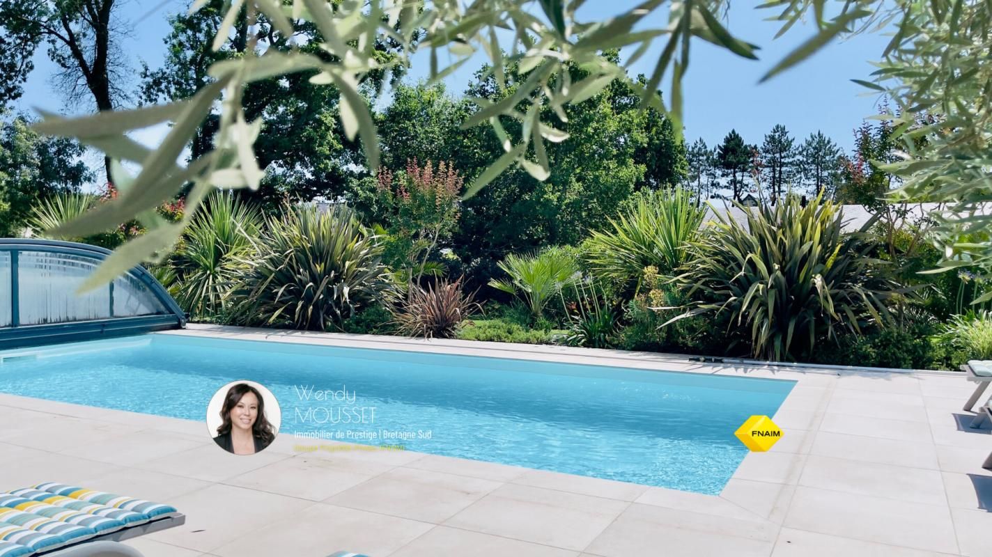 Belle propriété Néo-Bretonne avec piscine et magnifique jardin paysager