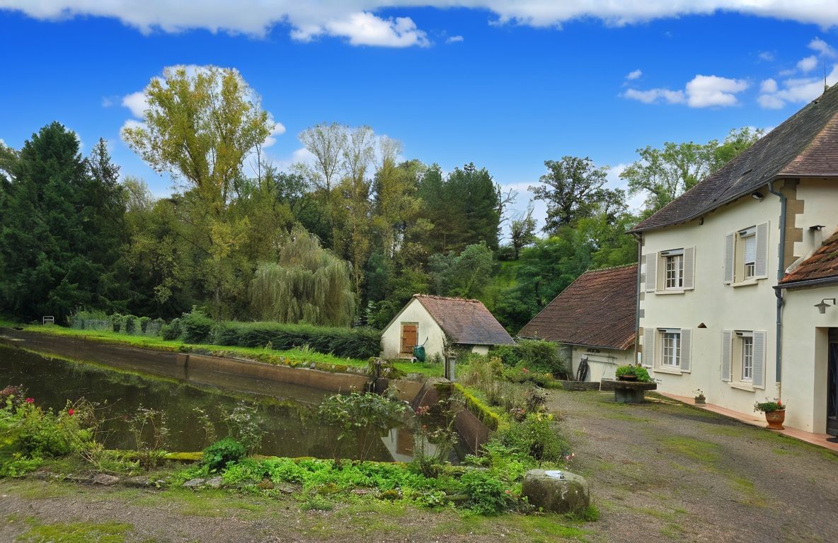 CHAPPES Moulin Chappes 10 pièce(s) 270 m2 4