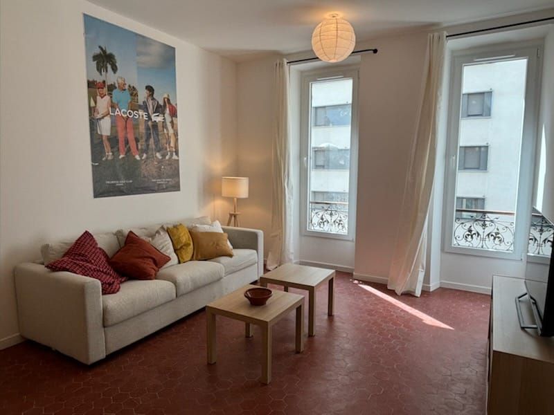 MARSEILLE-3E-ARRONDISSEMENT Colocation pour 4 dont 2 chambres avec salle de bains privées 2