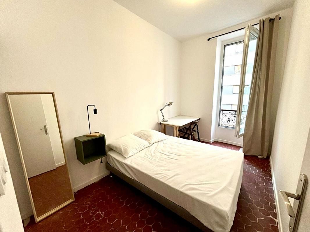MARSEILLE-3E-ARRONDISSEMENT Colocation pour 4 dont 2 chambres avec salle de bains privées 4