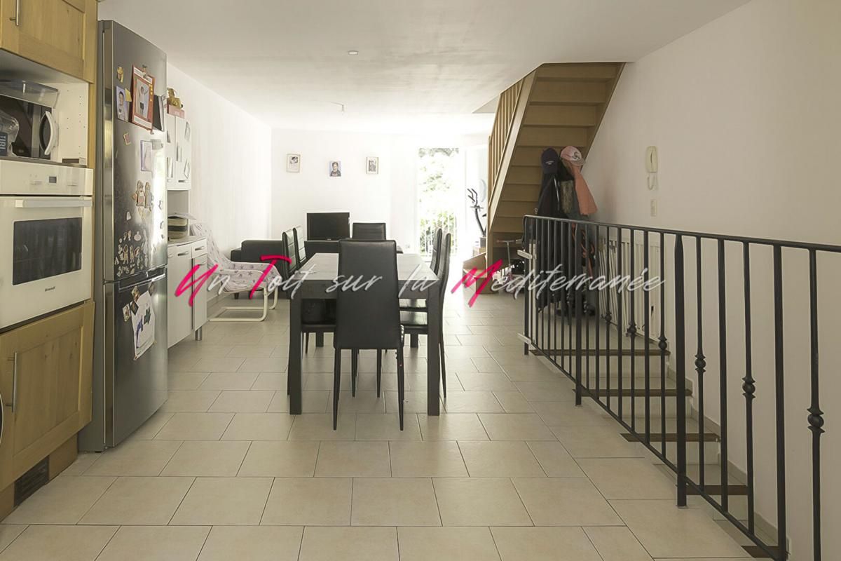 PUGET-VILLE Appartement en duplex de 80m2 à Puget Ville 3 pièces, 2 chambres 4