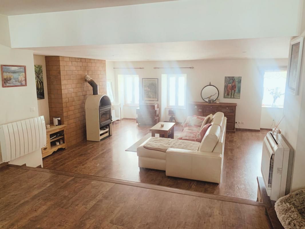 LE LAUZET-UBAYE Appartement Le Lauzet Ubaye 1 pièce(s) 95 m2 3